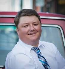 Ken Herslip's Instagram, Twitter & Facebook