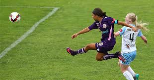 Samantha may kerr is an australian football player who plays for chelsea in the english fa women's super league. W League Meet Matildas Star Forward Sam Kerr Perth Glory Fc