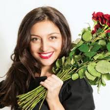 Want to send online flowers in delhi? Mayaflowers A Startup Flower Boutique For Online Flower Delivery In Delhi Ncr