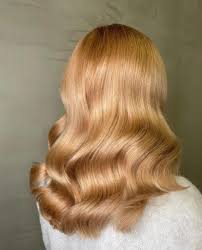 Apr 28, 2017 · su un viso dalla pelle olivastra sta bene lo shatush? Capelli Biondi Inverno 2022 Le Tonalita Per Donne Con La Pelle Olivastra