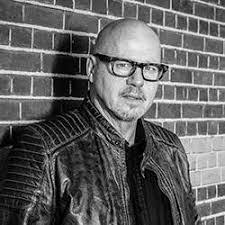 Peter Groot's Instagram, Twitter & Facebook