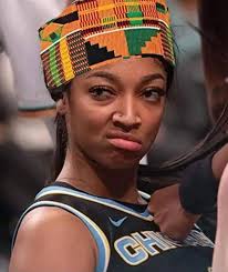 Desparecida Maria Isabel soliz la.ultima persona que ella chateo fue con un  joven de las 2-2 de Puerto escondido