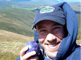 Dwight Davidson's Instagram, Twitter & Facebook