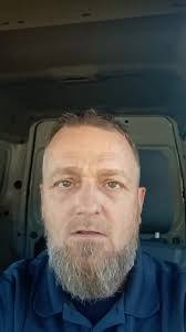 Lindsey Trapp's Instagram, Twitter & Facebook