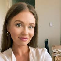 10 "Olivia Ende" profiles