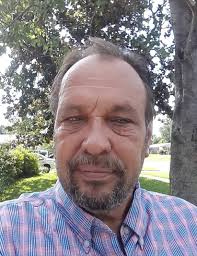 Derek Chamness's Instagram, Twitter & Facebook