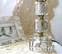 Bedside Lamp Vintage Bedroom 1940s Cube By Sharethelovevintage 33 00 Bedside Lamps Vintage Bedroom Vintage Clear Glass Lamps