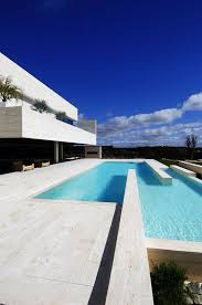 19 Housing A Modern Architectural Residence With Overwhelming Outside Views Amazing Swimming Pools Modern Pools Architecture