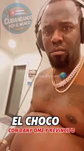 QUE TITULO LE PONEMOS A LA BARRIGA DEL  CHOCO?😂😅😅😂🔥🔥🌎🇨🇺🌎🇨🇺🌎🇨🇺🇨🇺🏃‍➡️🏃‍➡️ #cubanosporelmundo  #cubanostiktok #cubanosenusa #cubanosenmiami #cubanosentampa  #cubanoseneuropa #cubanosenitalia🇮🇹 ...