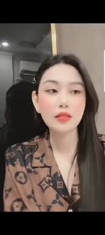 Mới đây đêm 13/9, chị Lệ Khanh chia sẻ chuyện, xác nhận chuyện chị và chồng  đã ly hôn. #phamlekhanh #trangnemo #tin28b1 #tintuc