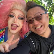 is there anyone here who is available to help a child get off the bus and  take them to go to daycare? because of liability, the parent i know has to  stop