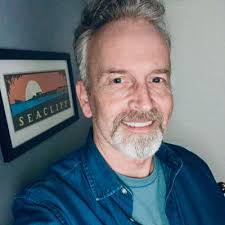 Last week I said goodbye to Educational Insights after 8 years of pure fun  and lots of growth, both professional and personal. I'm forever grateful to  have had a chance to make