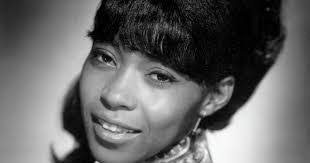 Carolina Martell's Instagram, Twitter & Facebook