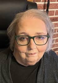 Marie Bond's Instagram, Twitter & Facebook