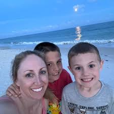 Chris Bargiel's Instagram, Twitter & Facebook