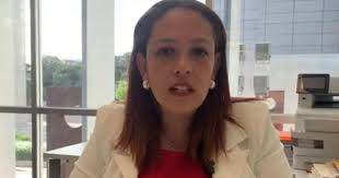 Elisa Borjas asegura tener finiquito de pago de deuda