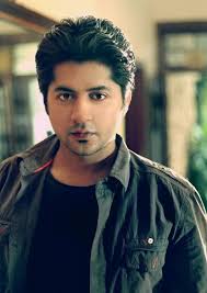 Even good-looking heroes face difficulty: Imran Ashraf