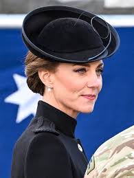 Kate Middleton, en su versión más sofisticada deja ver su dolor