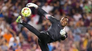 Kameni was also chosen for the 2010 world cup in south africa, and was expected to start by many observers. Carlos Kameni Player Profile Transfermarkt