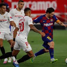 Sevilla hosts barcelona in a primera division game, certain to entertain all football fans. Barcelona Draw Blank At Sevilla To Keep Title Race Wide Open La Liga The Guardian