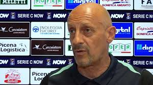 Happy Hour Ascoli Picchio al Lorenz Cafè, la voce del ''giurato'' Gigliotti 