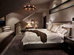 Paramètre déterminant pour réaliser une chambre mansardée agréable: Mansarde Design Recherche Google Schlafzimmer Dachschrage Schlafzimmer Design Wandgestaltung Schlafzimmer Dachschrage