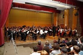 In 1931 institutia a devenit „academia de muzica si arta dramatica din cluj, intre 1940 si 1945 aceasta functionand in refugiu in orasul timisoara. Concert Vocal Simfonic De LicenÅ£Äƒ La Academia De MuzicÄƒ Gheorghe Dima La Dirijat Muzica Instantelor