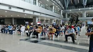 Ais เตรียมเปิดลงทะเบียนจองวัคซีนโควิดรอบ 2 สำหรับบุคคลทั่วไป อายุตั้งแต่ 18 ปี. T Sgj4e9dkw5mm