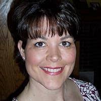 Laurie Kingery's Instagram, Twitter & Facebook