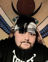 Parakeet's love for music and entertainment