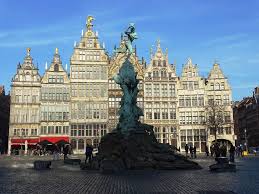 Bij een volgend bezoek komt u automatisch in de door u gewenste taalomgeving terecht. 11 Best Things To Do And See In Antwerp One Day Trip Travel Passionate