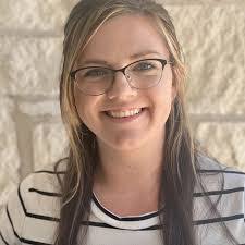 Jessica Smart's Instagram, Twitter & Facebook