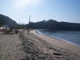 Sobrado localizado na praia da mococa com bela arquitetura, cômodos inferiores totalmente integrados ao excelente casa dentro de condomínio fechado. Praia Da Mococa De Manha Picture Of Mococa Beach Caraguatatuba Tripadvisor