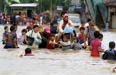 Banjir Melanda Indonesia Hujan Terus Turun Tak Kunjung Reda Seakan Tak Ada Waktu Lagi Untuk Jeda Dan Ini Bisa Kita Jadikan Bencana Alam Alam Indonesia