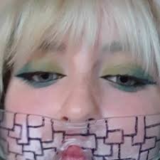 Stream Violet Gibson music