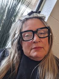 Tag someone who loves bacon hair. 🥓