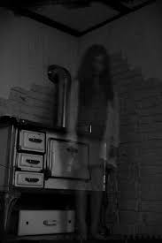 Viele sind der meinung, das um mitternacht die geisterstunde ist. Geister Stunde Foto Bild Mystik Gothic Szene Mensch In Mystischer Umgebung Bilder Auf Fotocommunity