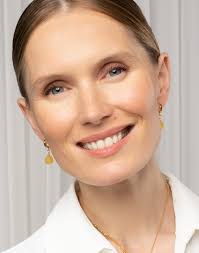 Gold-plated round drop earrings with amber