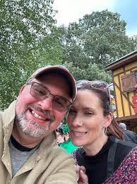 Jeff Dinger's Instagram, Twitter & Facebook