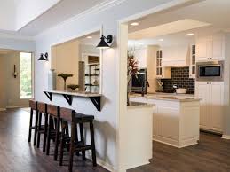 Comment bien aménager une cuisine semi ouverte, ou une cuisine semi fermée, à votre goût? Comment Meubler Votre Cuisine Semi Ouverte Archzine Fr Cuisine Semi Ouverte Cuisine Moderne Decoration Cuisine Moderne