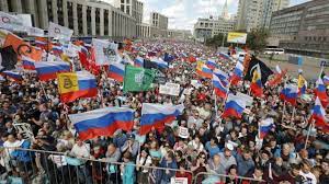 Im osten russlands, in der großstadt chabarowsk, gibt es seit einem halben jahr proteste aufgrund der inhaftierung des dort beliebten gouverneurs furgal. Russland Die Proteste Werden Zum Problem Fur Den Kreml Politik Sz De