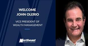 Janet Brook's Instagram, Twitter & Facebook