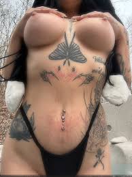 TW Pornstars - 1 pic. Zombrii 🤍. Twitter. wanna come get in the hot tub  with me?. 5:25 PM - 20 Feb 2023