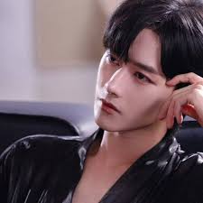 These two would get along and Chi Cheng would help Hua Yong get his alpha  if he will teach him how to get Wei pregnant 🤣 #RevengedLove  #DesireTheSeries