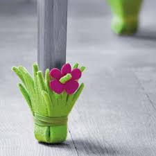 Stuhlgleiter Add Felt To The Bottom Of The Chairs In Your Classroom Yaratici Fikirler Yaratici Elisi Fikirleri