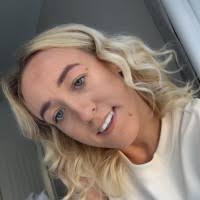 10+ "Aimee Munro" profiles