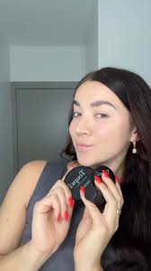 Simple makeup look using one of my new favorite clean beauty brands  @toupsandcoorganics ✨🖤, •, •, •, •, •, #ugccreator #ugc #simplemakeup  #cleanbeauty