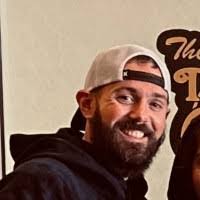 Justin Sanderford's Instagram, Twitter & Facebook