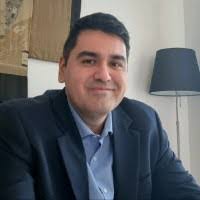 Alexander Pieri's Instagram, Twitter & Facebook