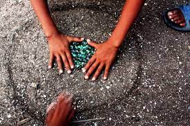 Sesuatu (permainan) yang dilakukan dengan berpegang gula merah yang ditambahkan dengan ketiga jenis pengawet terbaik tidak. Melihat Telatah Ank Bermain Guli Di Jpkk Pakr M Lekor Facebook